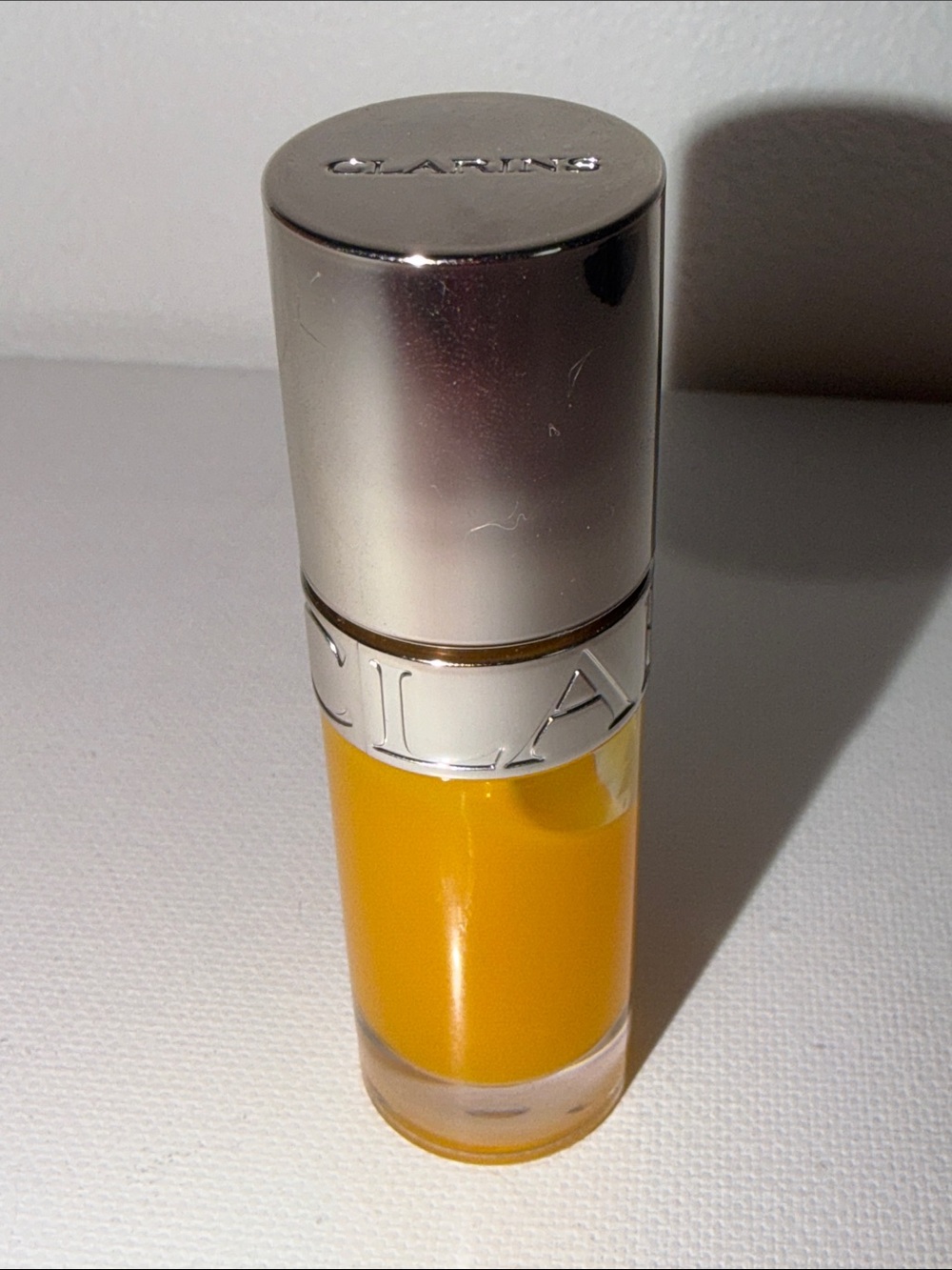 Clarins lip comfort oil